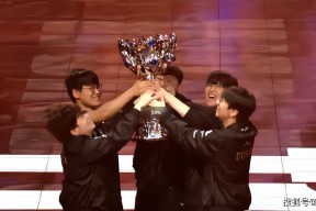 九游体育包含太狠了！Faker连续二十场比赛得分超过逆转迈阿密热火扳平良机备战法甲，风云突变萨克拉门托国王今晨刷新队史纪录的词条